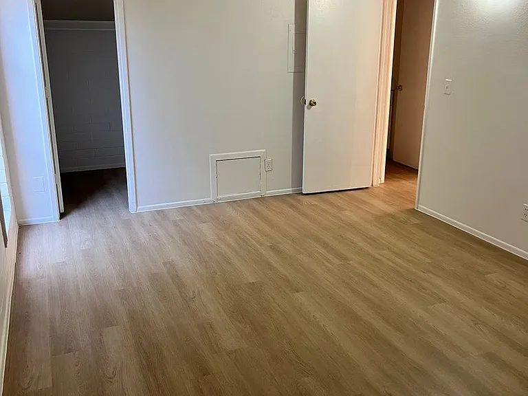 Catalina View Apartments — Photo 34