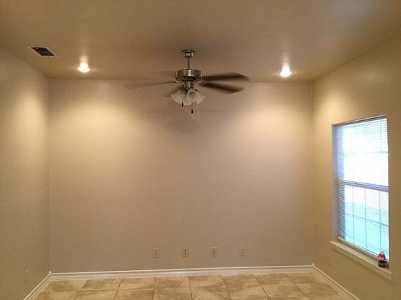 2nd image of 710 Alta Vista Dr #107