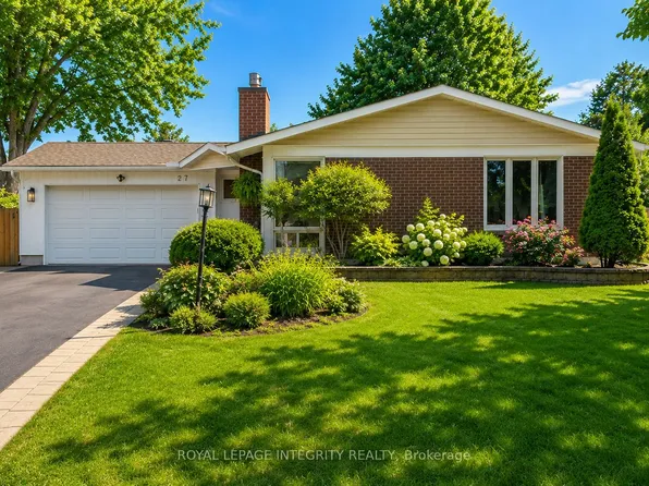27 Birchview Rd, Ottawa, ON K2G 3G3