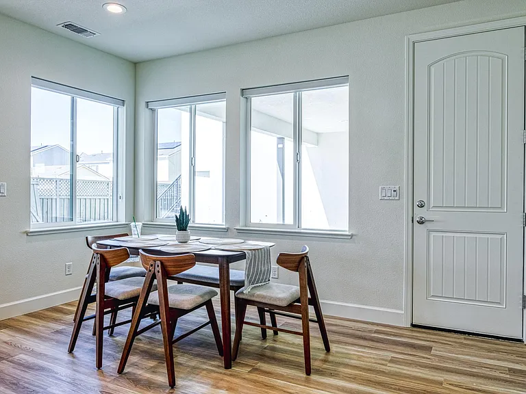 3025 Neil Jerome Dr — Photo 31