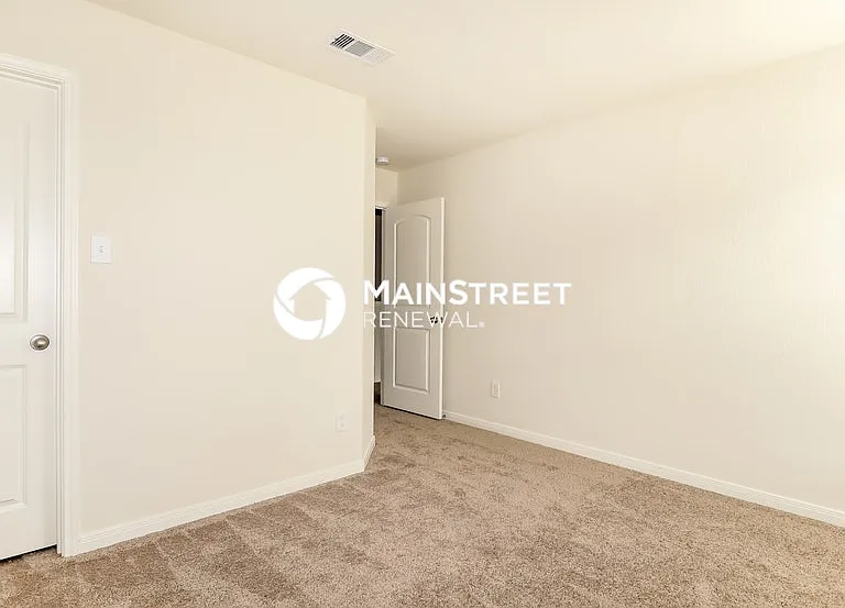 24143 Wilde Dr — Photo 8