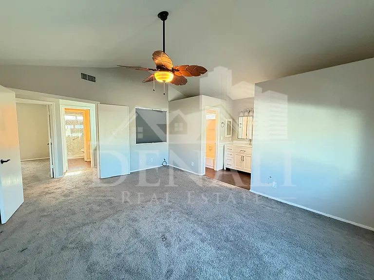 1114 S Surfside Dr — Photo 14