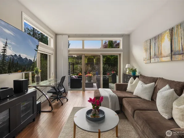 50 Pine Street #425, Edmonds, WA 98020