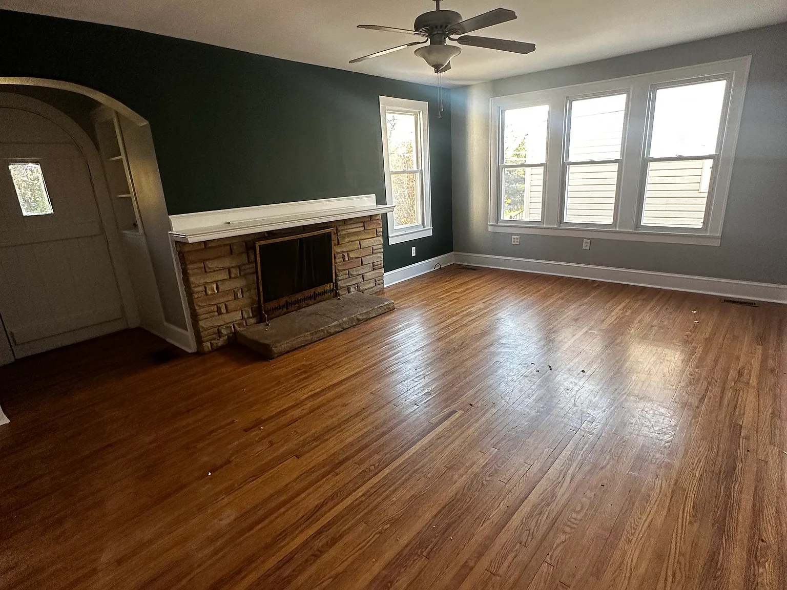 4861 Chambliss Ave — Photo 2