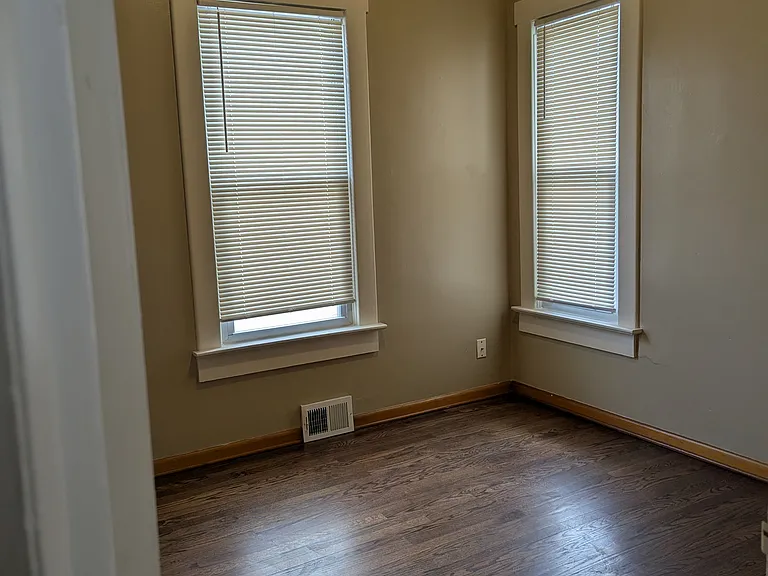 4104 & 4103 Adams St — Photo 6