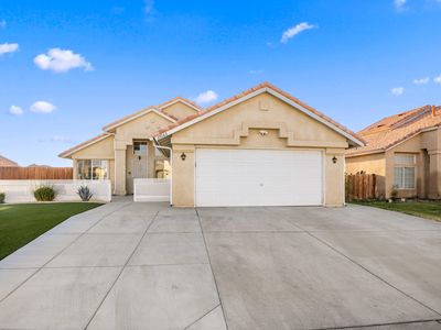 37063 Golden Oak Dr, Palmdale, CA, 93552