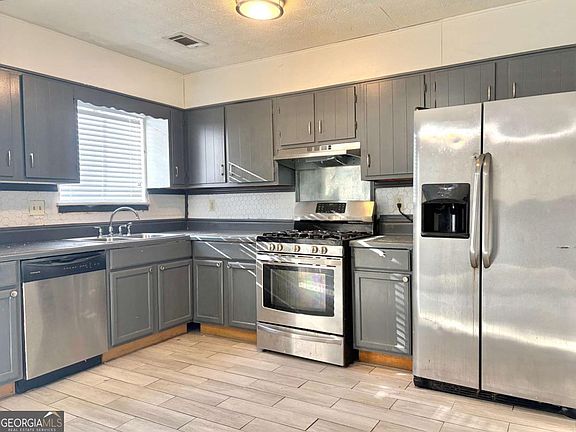 5th image of 1201 Dickens Rd NW