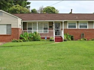 5737 Roper Dr, Norfolk, VA 23518