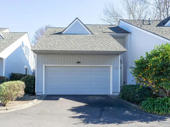 2791 Mcbride Lane #148, Santa Rosa, CA 95403