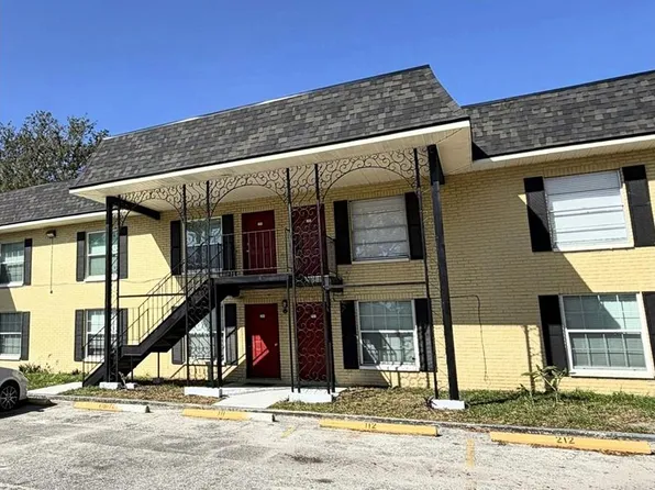 2800 E 113TH AVENUE #213, TAMPA, FL 33612