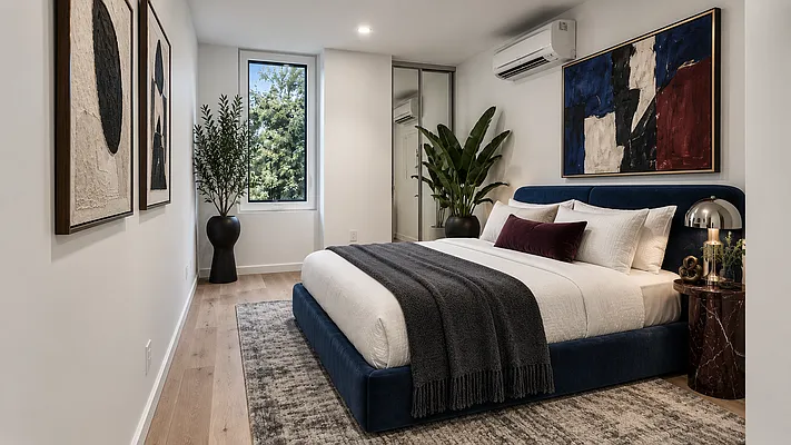 Bedroom, photo 2