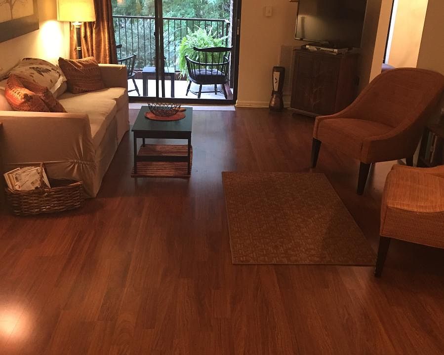 1st image of 15 Silverwood Cir APT 10