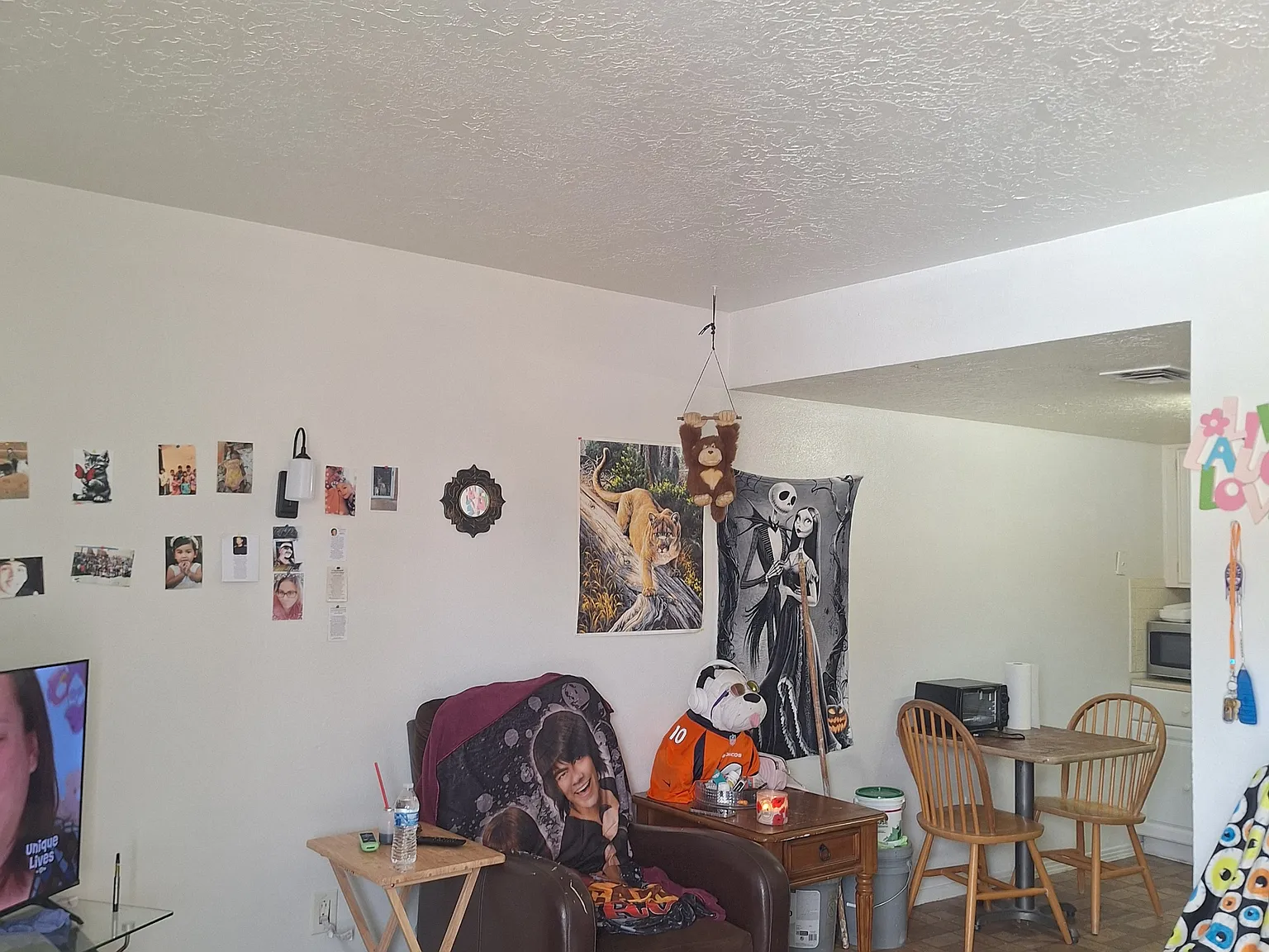 2 bed, 700 sqft, $1,100 — Photo 2