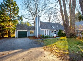36 Willow Grove Rd, Brunswick, ME 04011