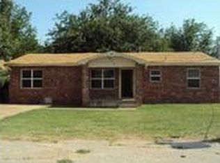 424 W Madison St, Mangum, OK 73554