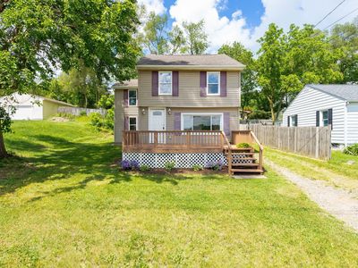 3755 Jackson Blvd, White Lake, MI, 48383