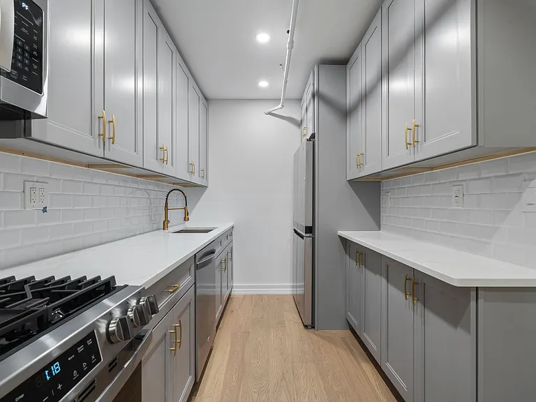 248 Washington Ave #1 — Photo 3