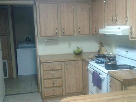 3rd image of 381 E Los Tres Hombres St