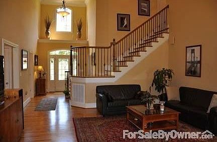 Oakmont Subdivision
						:
						Professionally Designed and Landscaped Entry to Oakmont Subdivision