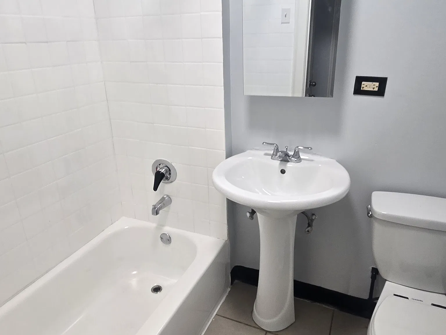 2 bed, $1,250 — Photo 1