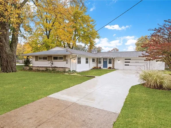 2553 Brantwood Dr, Westlake, OH 44145