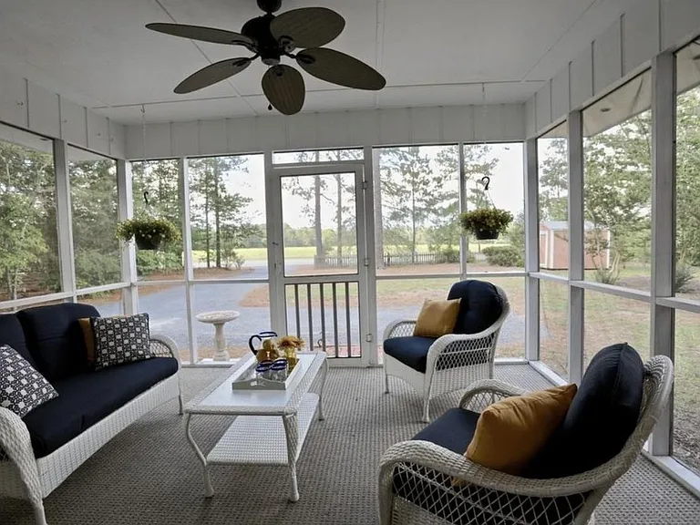 7 Pine Crescent Dr — Photo 13