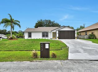 2273 SW Phyllis Ln, Port Saint Lucie, FL 34953