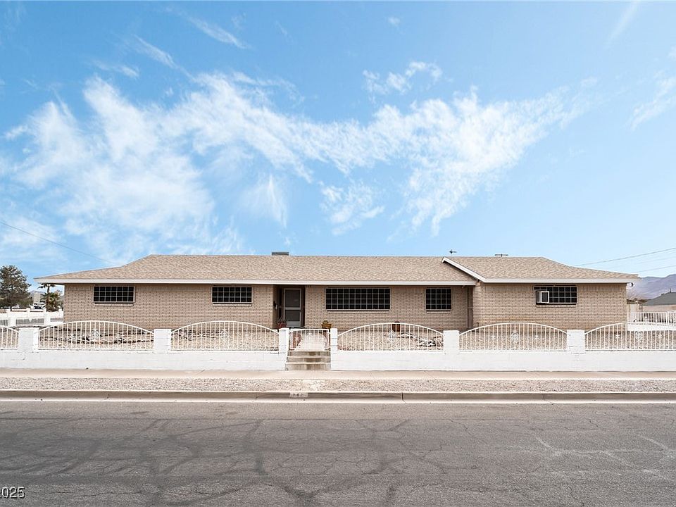 1st image of 845 Palo Verde Dr