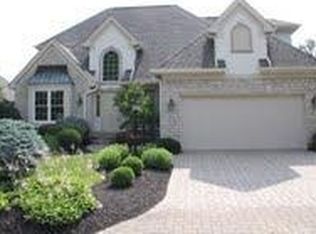 174 Barrington Village Dr, Xenia, OH 45385