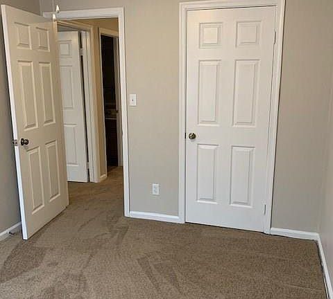 5th image of 4727 Ashbury Ln
