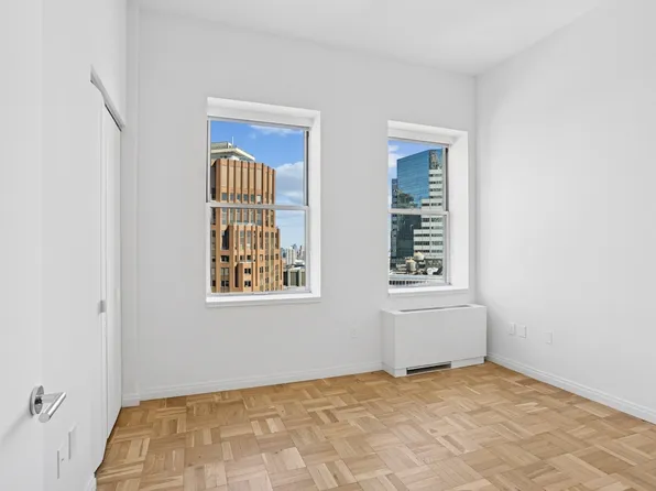 20 Exchange Place image 3 of 24