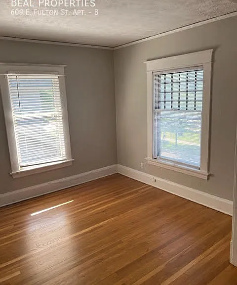 609 E Fulton St #B — Photo 11