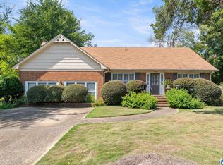 300 Leach Dr, Birmingham, AL 35213