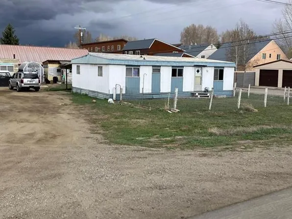 1107 W Tomichi Avenue, Gunnison, CO 81230