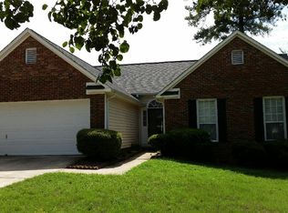 121 Sweet Thorne Rd, Irmo, SC 29063