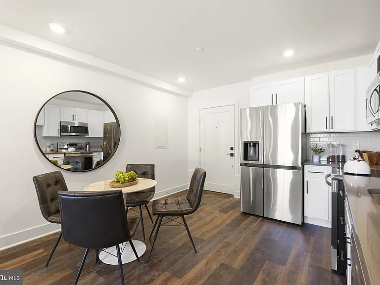 7037 Ridge Ave #103 — Photo 6