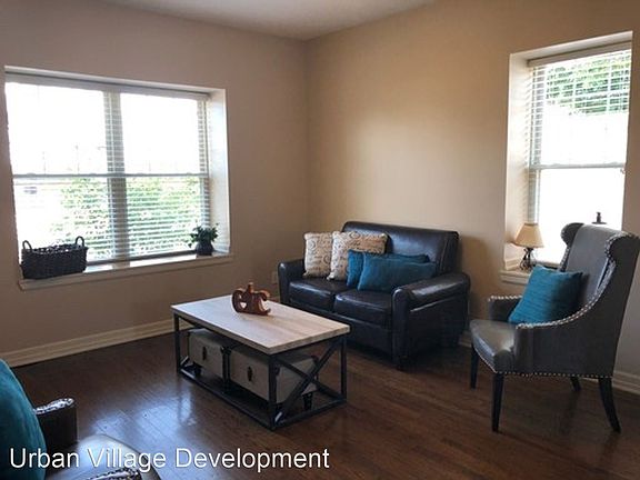 2nd image of 3007 Jackson St #3485685