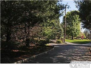 38 Cedar Dr, Colts Neck, NJ 07722