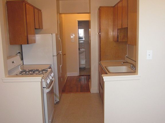 4th image of 143-43 41st Ave
