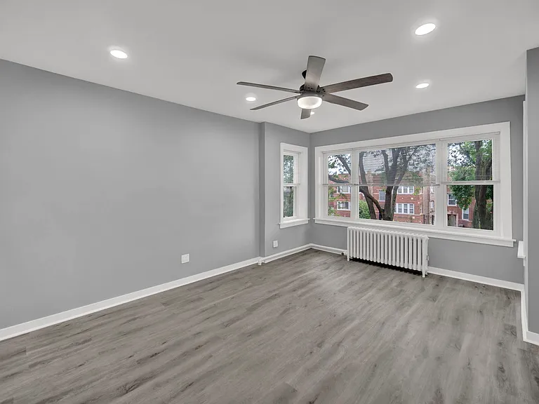 3234 W Waveland Ave #2 — Photo 32