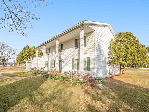 2nd image of 52060 Tara Dr