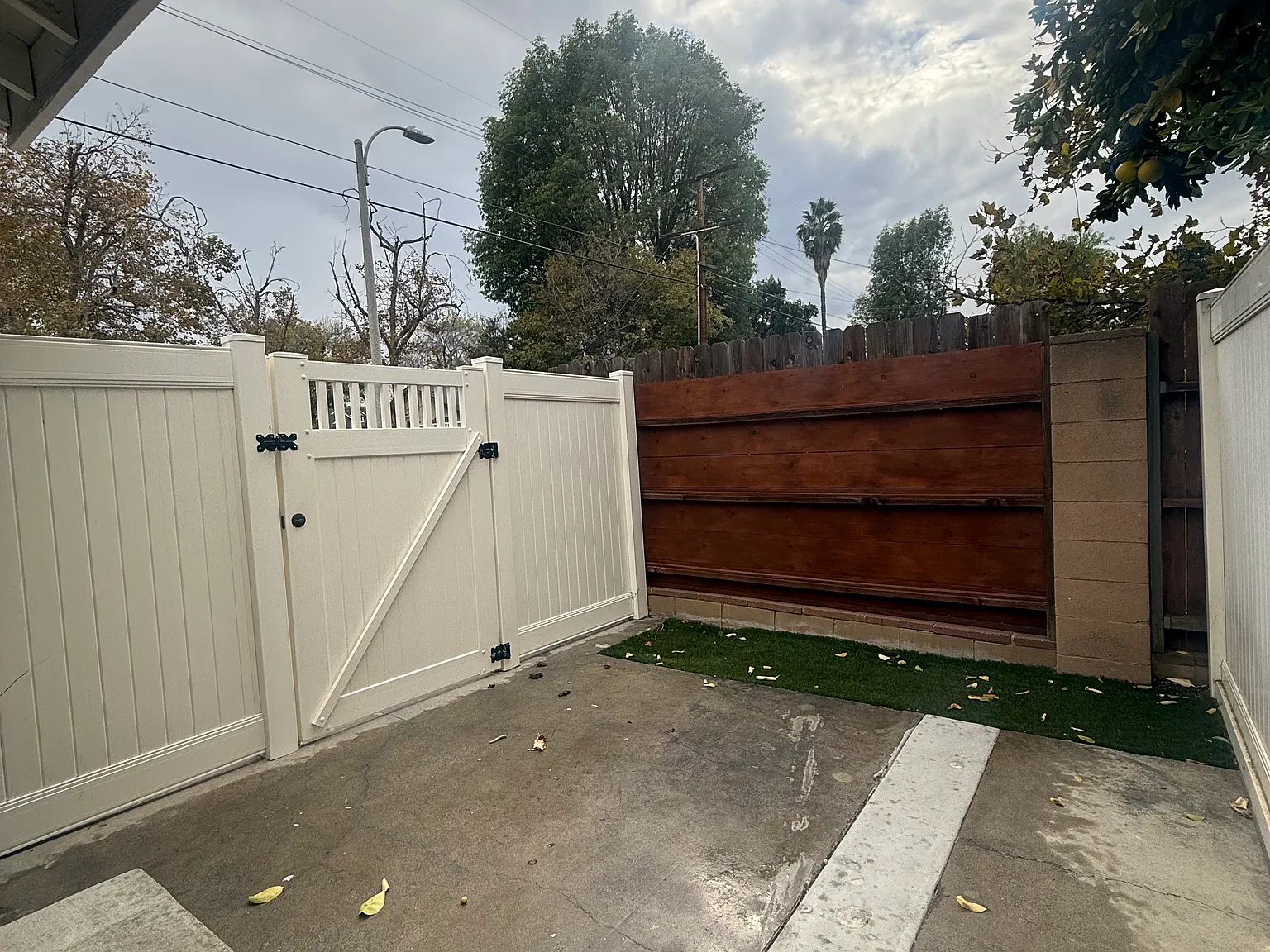 1 bed, 650 sqft, $2,300 — Photo 4