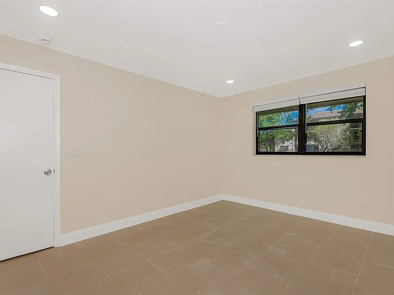 9951 Nob Hill Pl #9951 — Photo 9