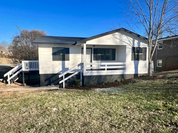 401 S East St, Tuscumbia, AL 35674