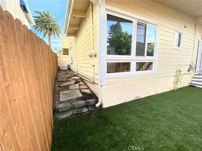 26721 Avenida Las Palmas #A — Photo 15