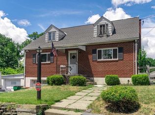 8 Shale Rd, Beacon, NY 12508