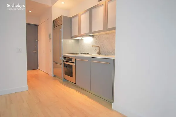 Rented by Sotheby's International Realty | media 3