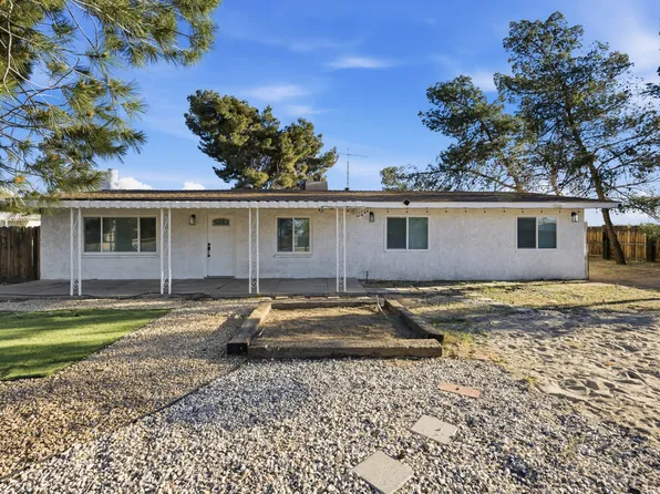 22043 Ottawa Rd, Apple Valley, CA 92308