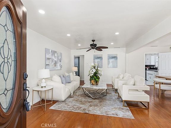 4th image of 5638 Persimmon Ave