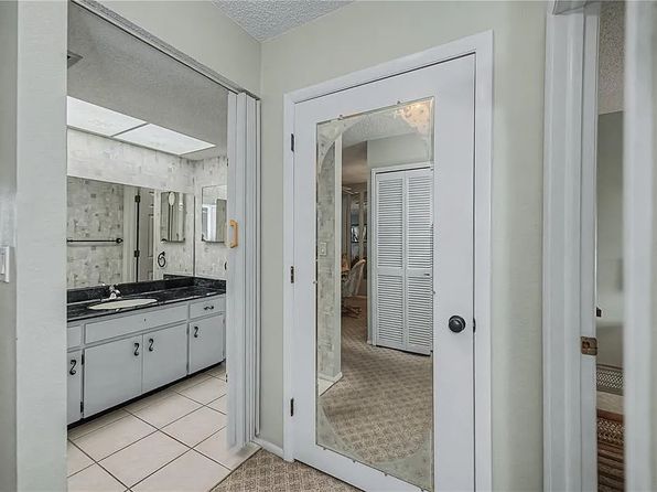 22375 Edgewater Dr APT 238